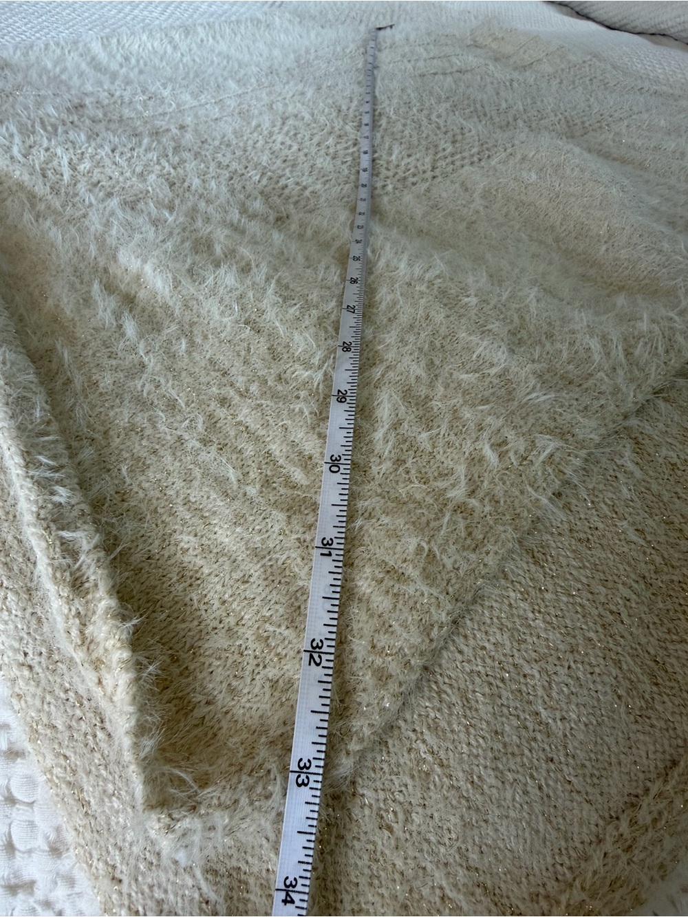 Anthropologie Everything in Love Turtleneck Knit Poncho Cape Cream Metallic - Picture 11 of 13